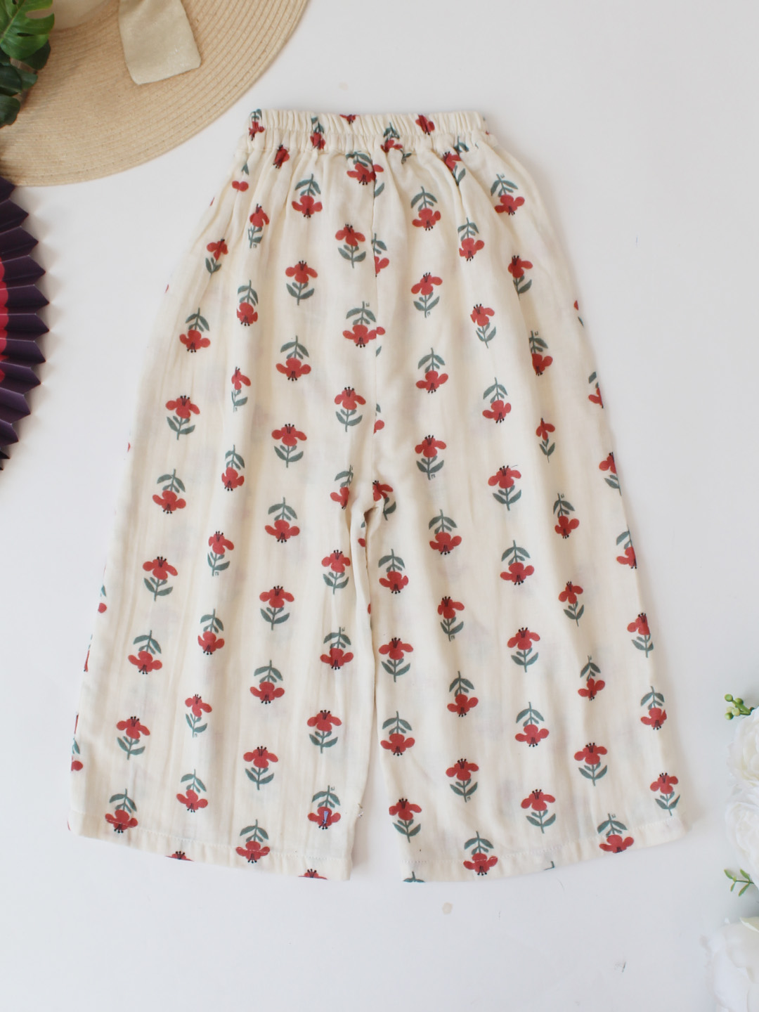 Qvink Cotton Floral Printed Co-Ord Set - Cream