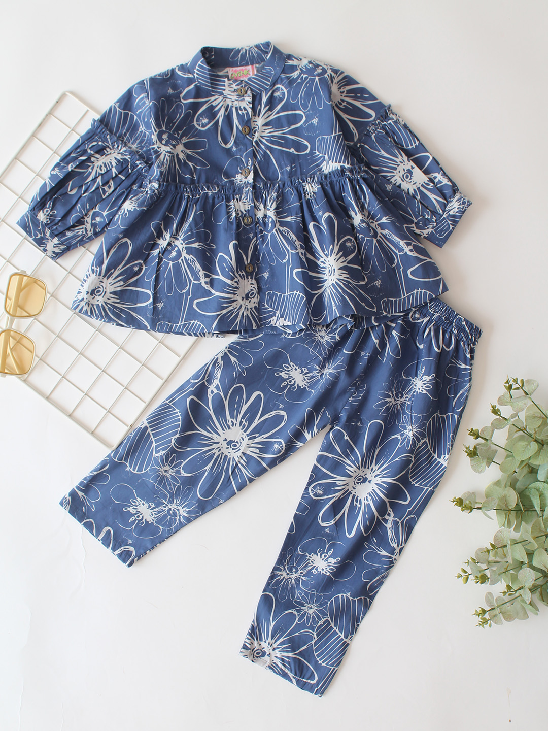 Qvink Full Sleeves Floral Printed Coordinating Top & Pant Set - Blue