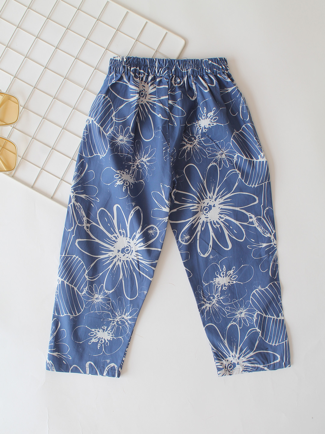 Qvink Full Sleeves Floral Printed Coordinating Top & Pant Set - Blue