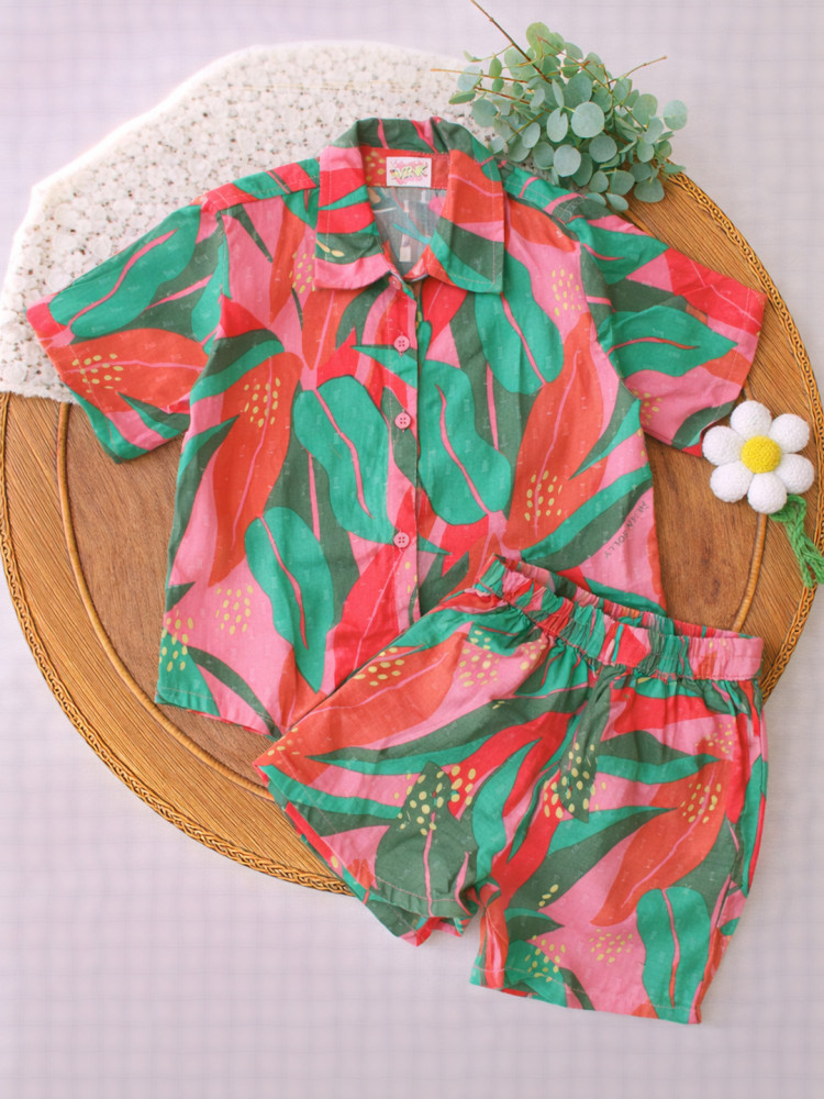 Image of Qvink Half Sleeves Printed Coordinating Shirt &amp; Shorts Set - Multicolor