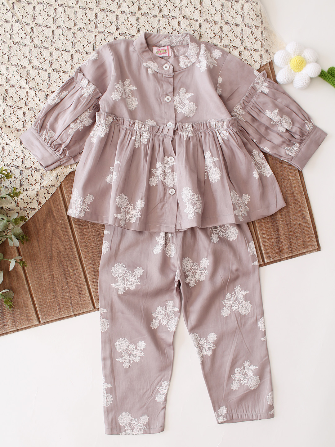 Qvink Full Sleeves Floral Printed Coordinating Top & Pant Set - Light Grey