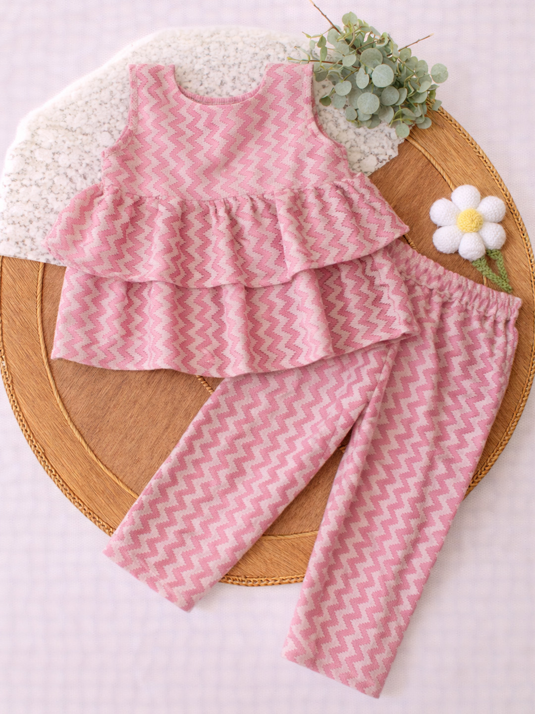 Zig-Zag Design Coordinating Top & Pant Set - Pink