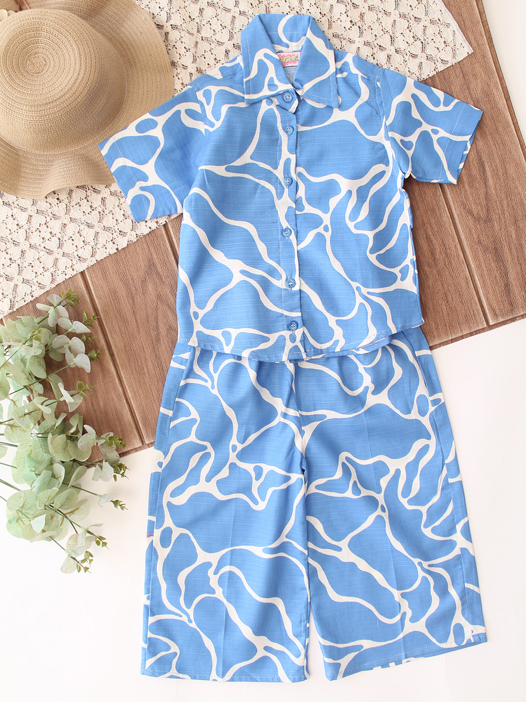 Qvink Half Sleeves Printed Coordinating Shirt & Pant Set - Blue