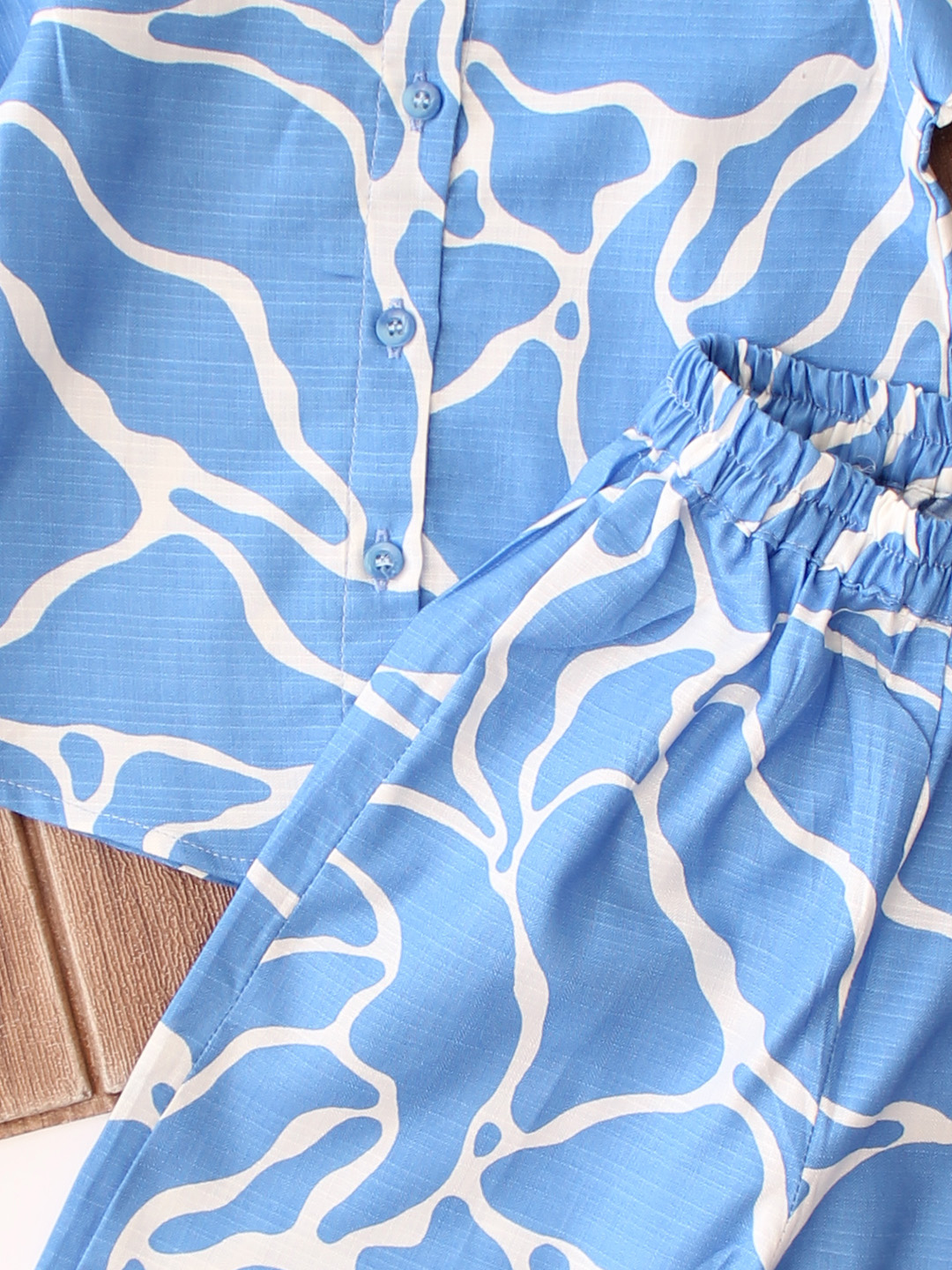 Qvink Half Sleeves Printed Coordinating Shirt & Pant Set - Blue
