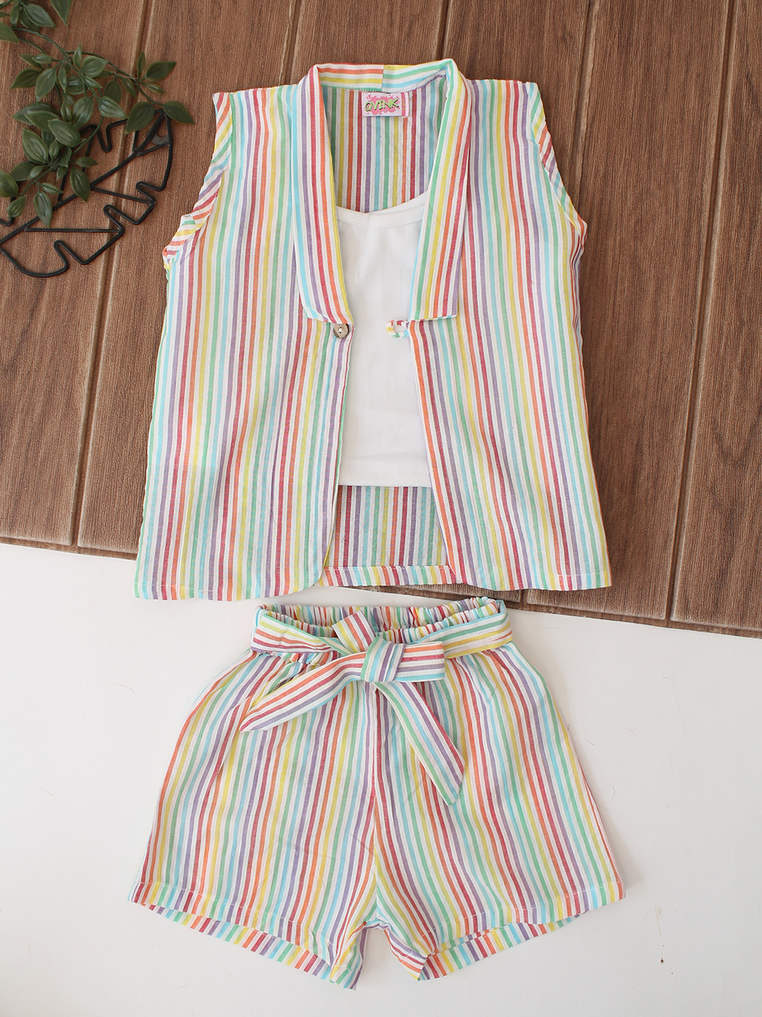 Qvink Striped Design Coordinating 3 Piece Set- Multicolor