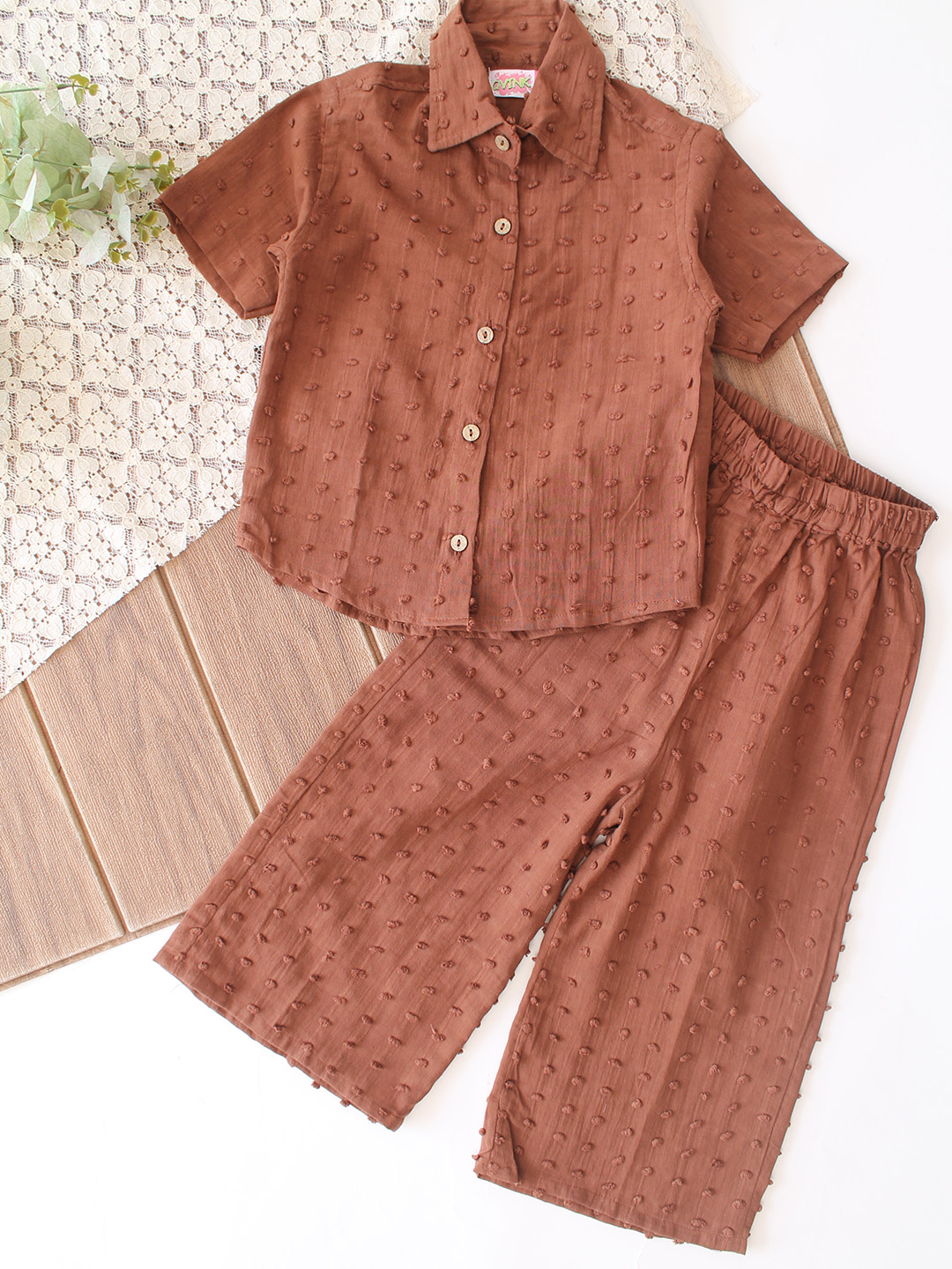 Qvink Half Sleeves Coordinating Shirt & Pant Set - Brown