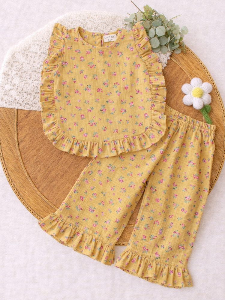 Image of Qvink Sleeveless Floral Printed Coordinating Top &amp; Pant Set - Yellow