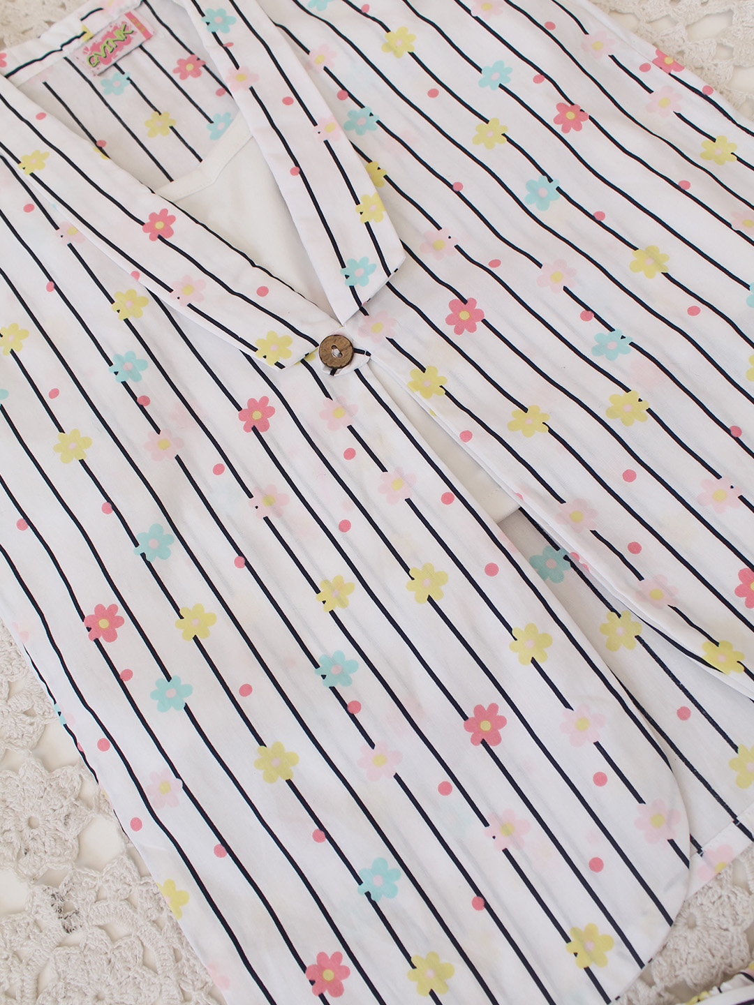 Qvink Sleeveless Floral Printed Coordinating 3 Piece Set  White