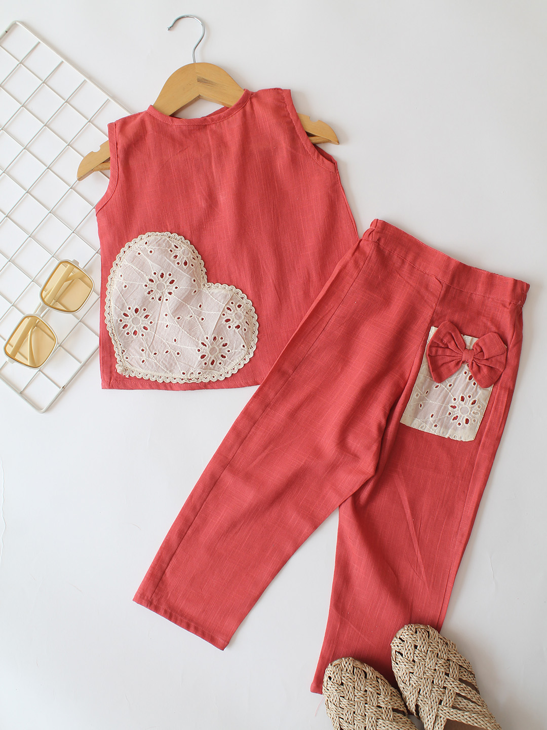 Qvink Sleeveless Heart Applique Detailed Coordinating Top & Pant Set - Rust Orange