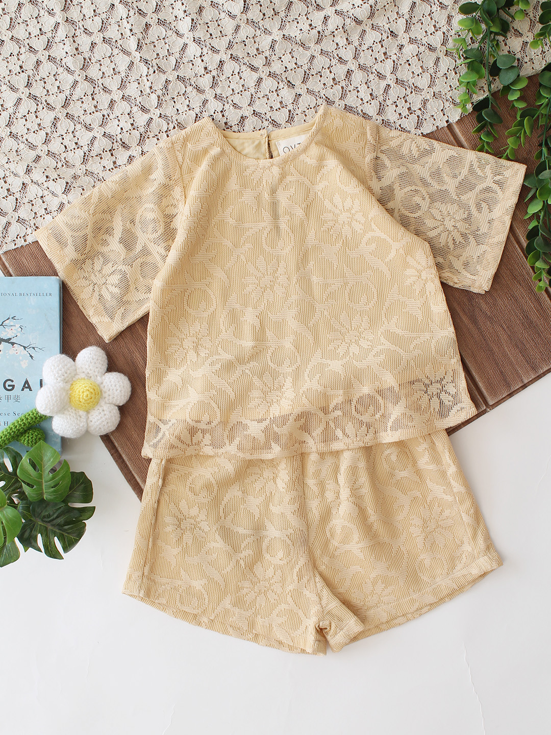 Qvink Half Sleeves Co-Ord Set - Cream