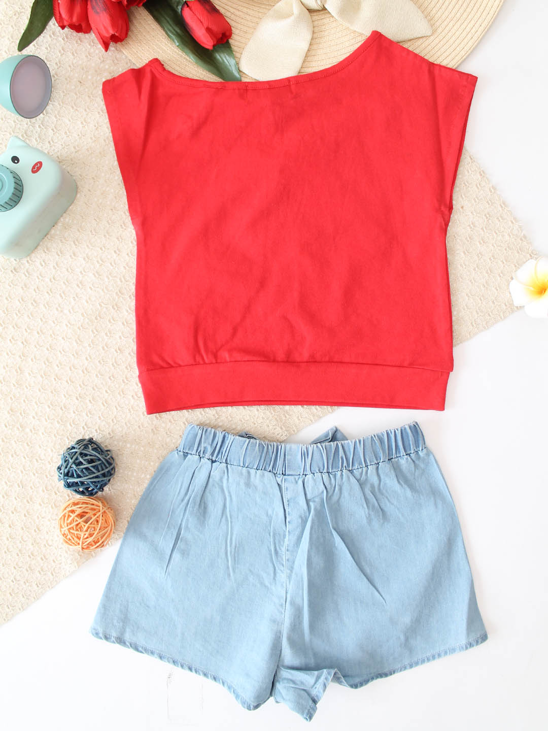 Qvink Sleeveless Top and Denim Shorts Set - Red