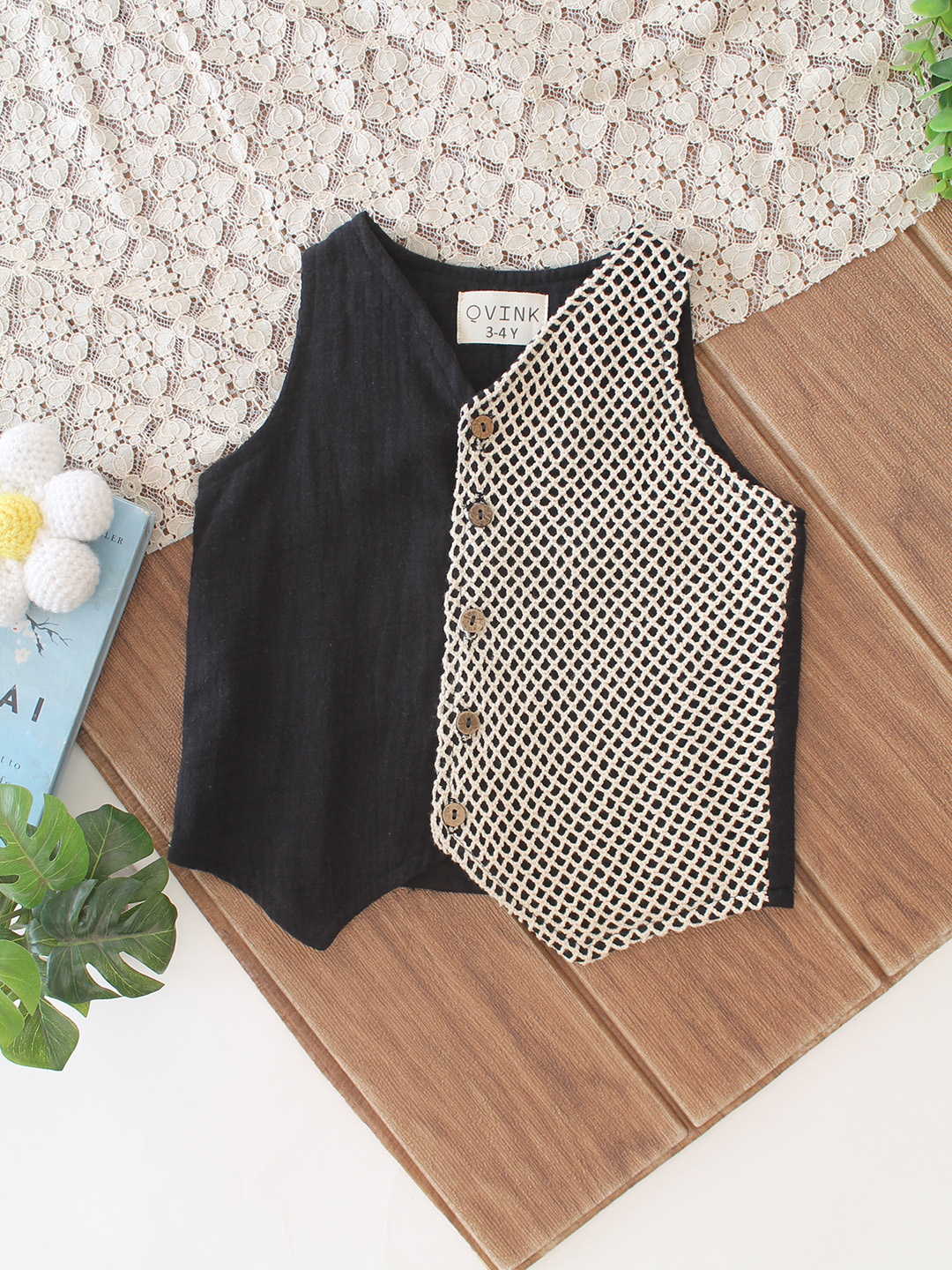 Qvink Sleeveless Pocket Detailed Coordinating Top & Pant Set - Black