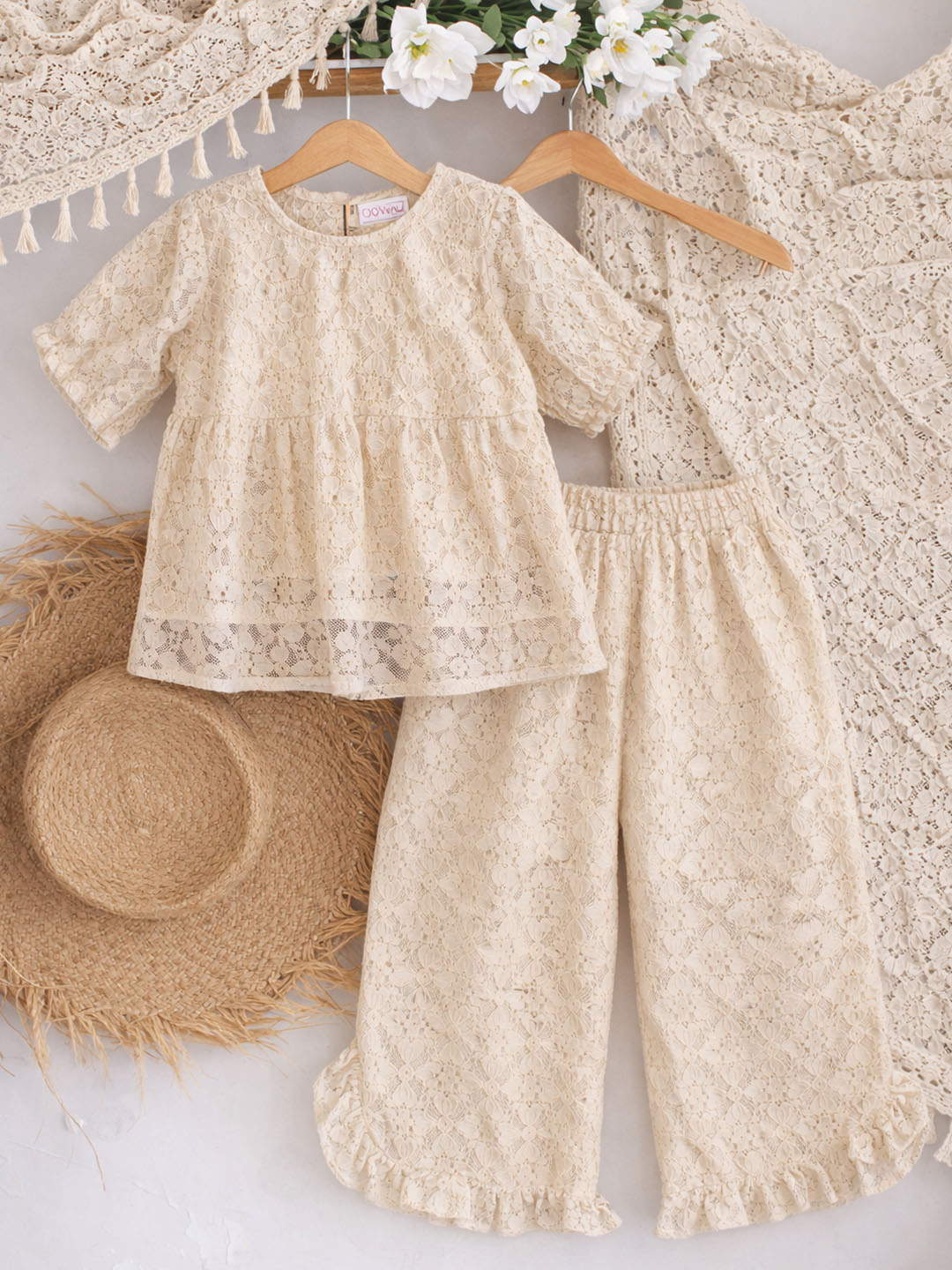 Qvink Half Sleeves Coordinating Top & Pant Set - Cream