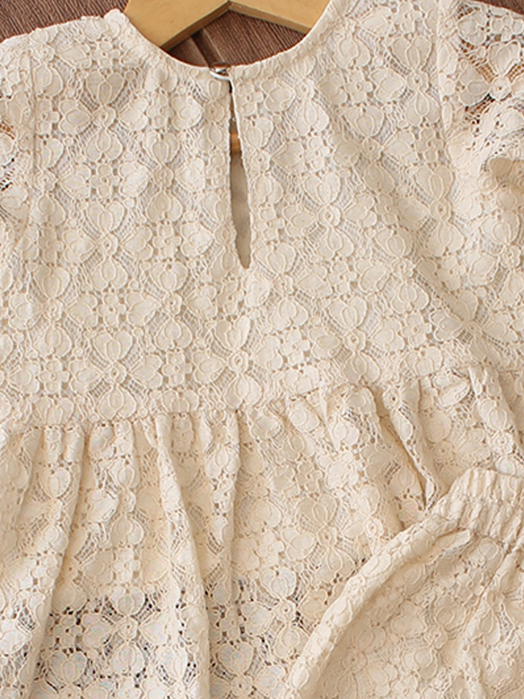 Qvink Half Sleeves Coordinating Top & Pant Set - Cream