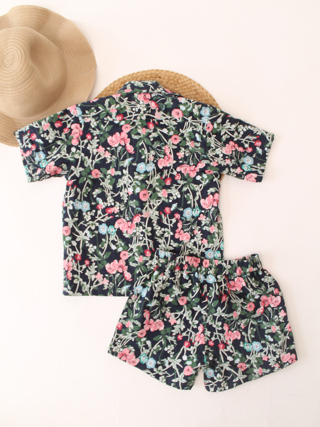 Qvink Cotton Floral Printed Coordinating Top & Shorts Set - Multicolor