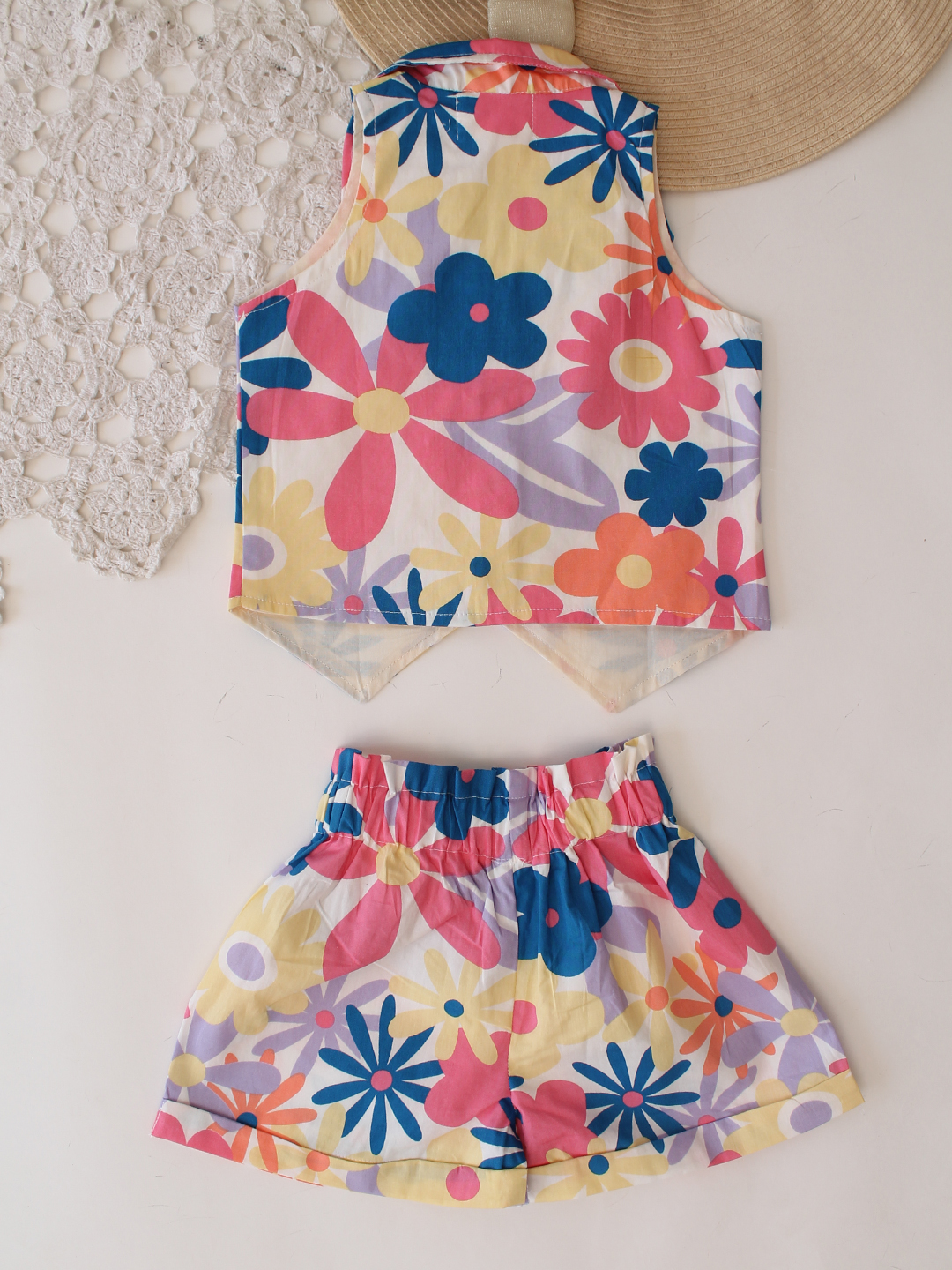 Qvink Cotton Floral Printed Coordinating Top & Shorts Set - Multicolor