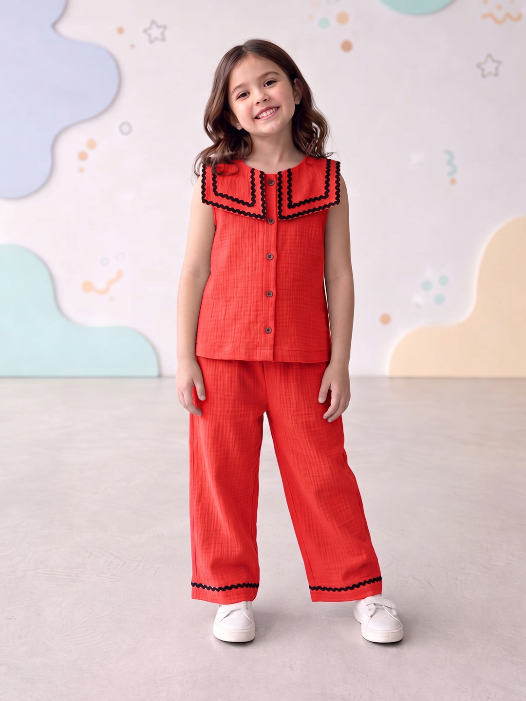 Qvink Cotton Lace Detailed Summer co ord set for Girls - Red