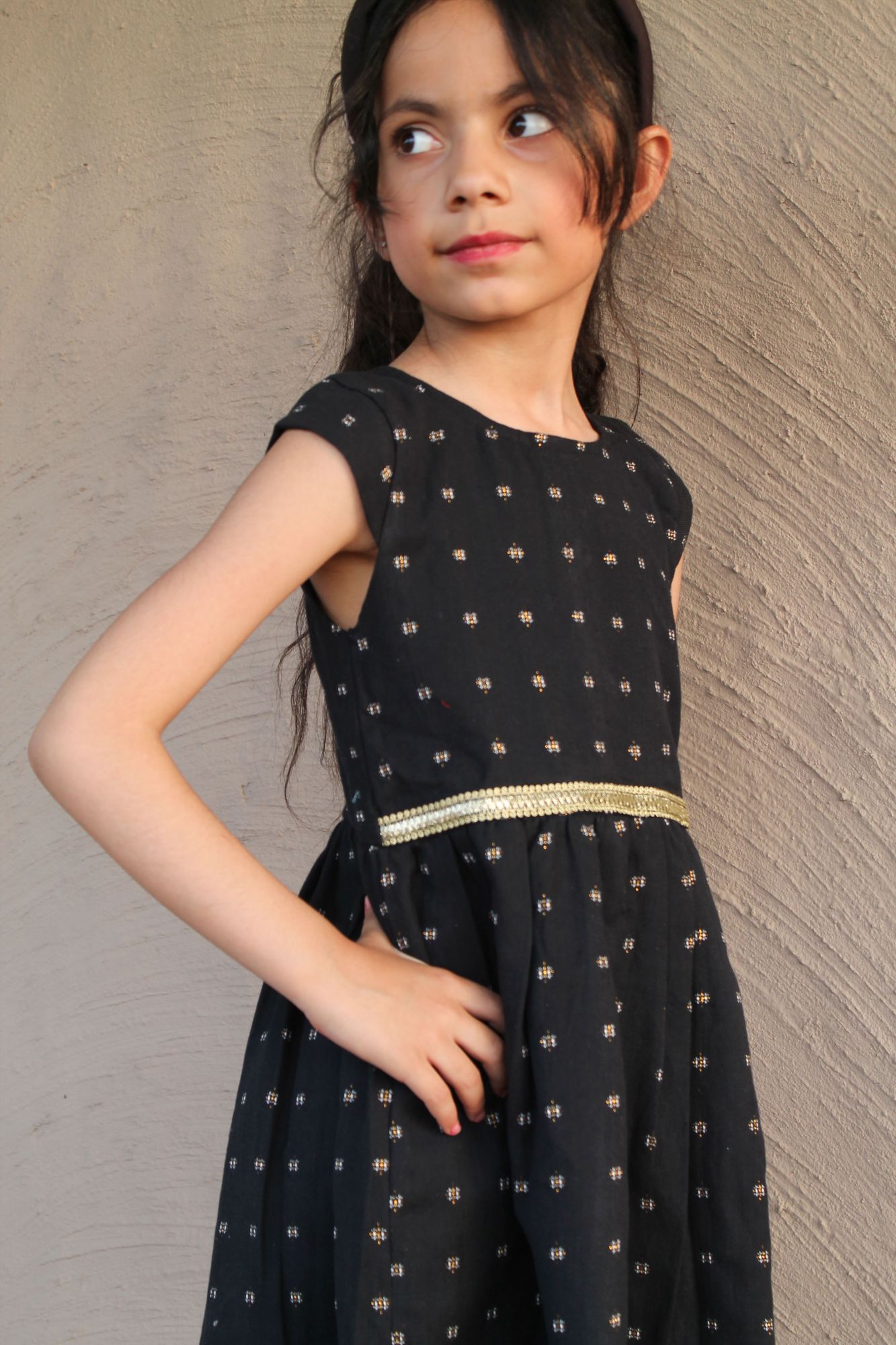 Qvink Cap Sleeves Abstract Printed Lace Tape Embellished Fit & Flare Dress - Black