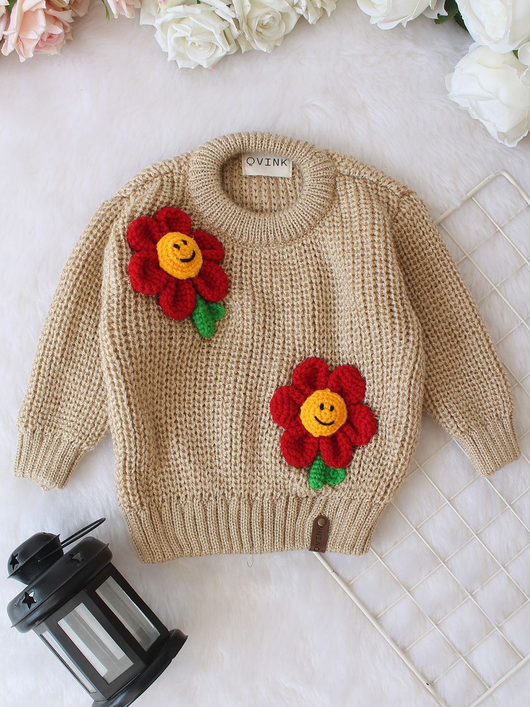 Qvink Knitted Full Sleeves Floral Applique Detailed Sweater - Beige