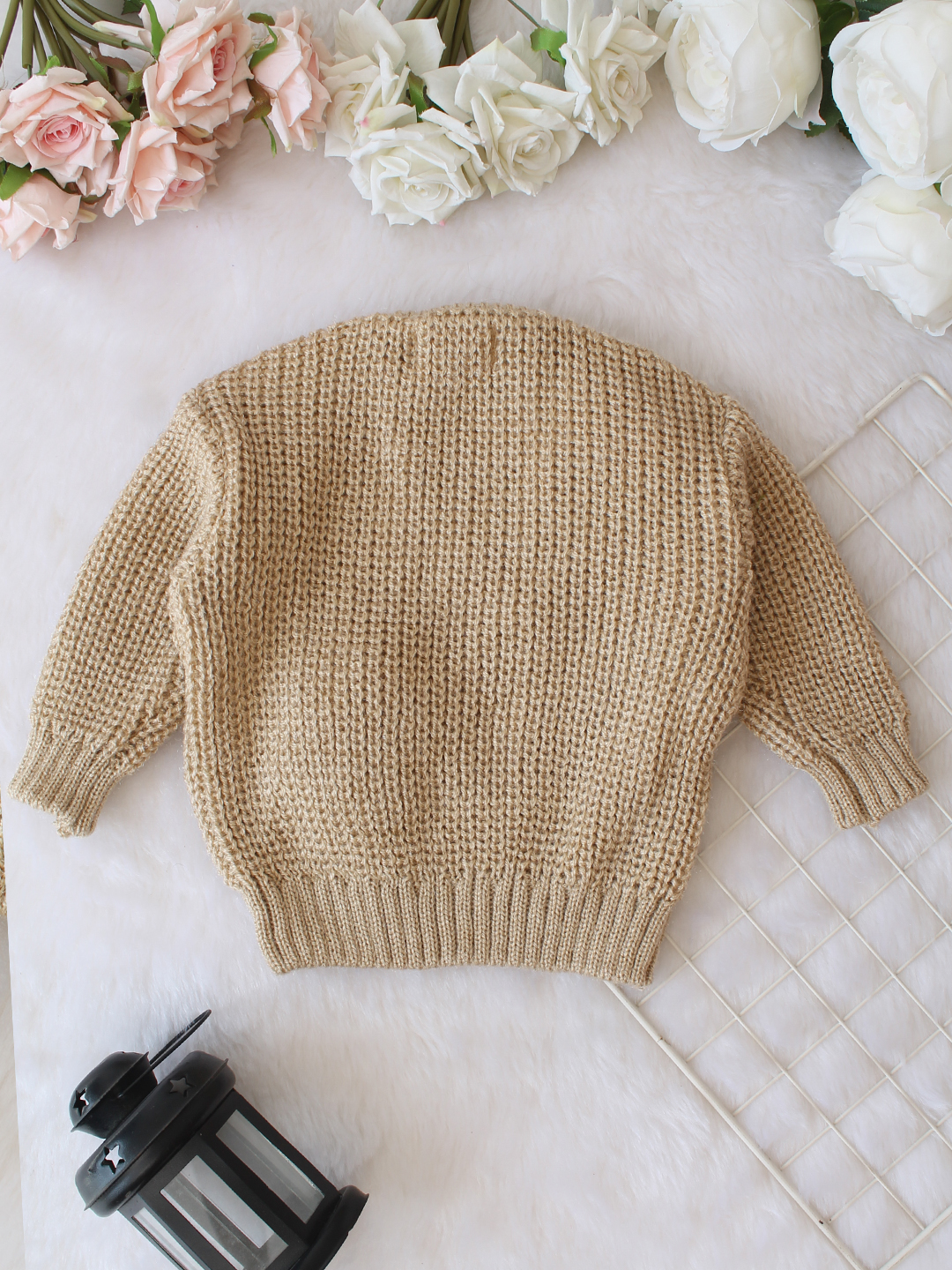 Qvink Knitted Full Sleeves Floral Applique Detailed Sweater - Beige