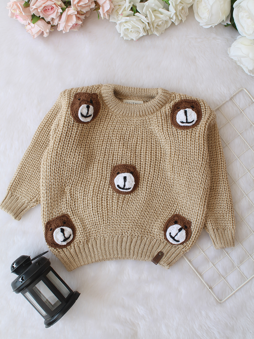 Qvink Knitted Full Sleeves Bear Face Applique Detailed Sweater - Beige