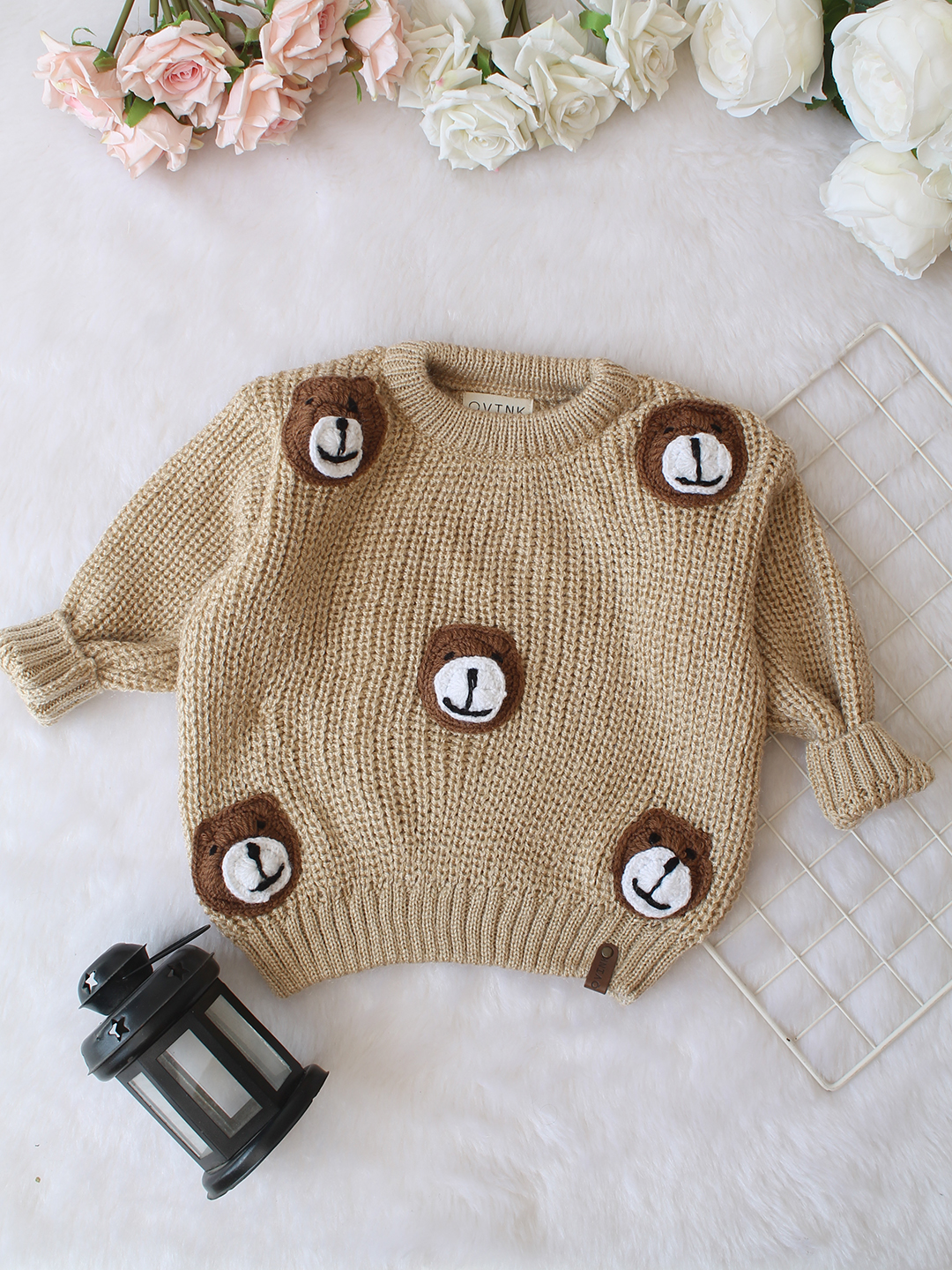 Qvink Knitted Full Sleeves Bear Face Applique Detailed Sweater - Beige