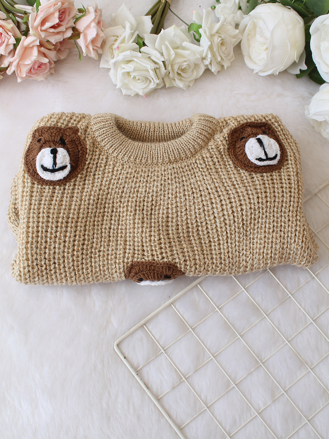 Qvink Knitted Full Sleeves Bear Face Applique Detailed Sweater - Beige