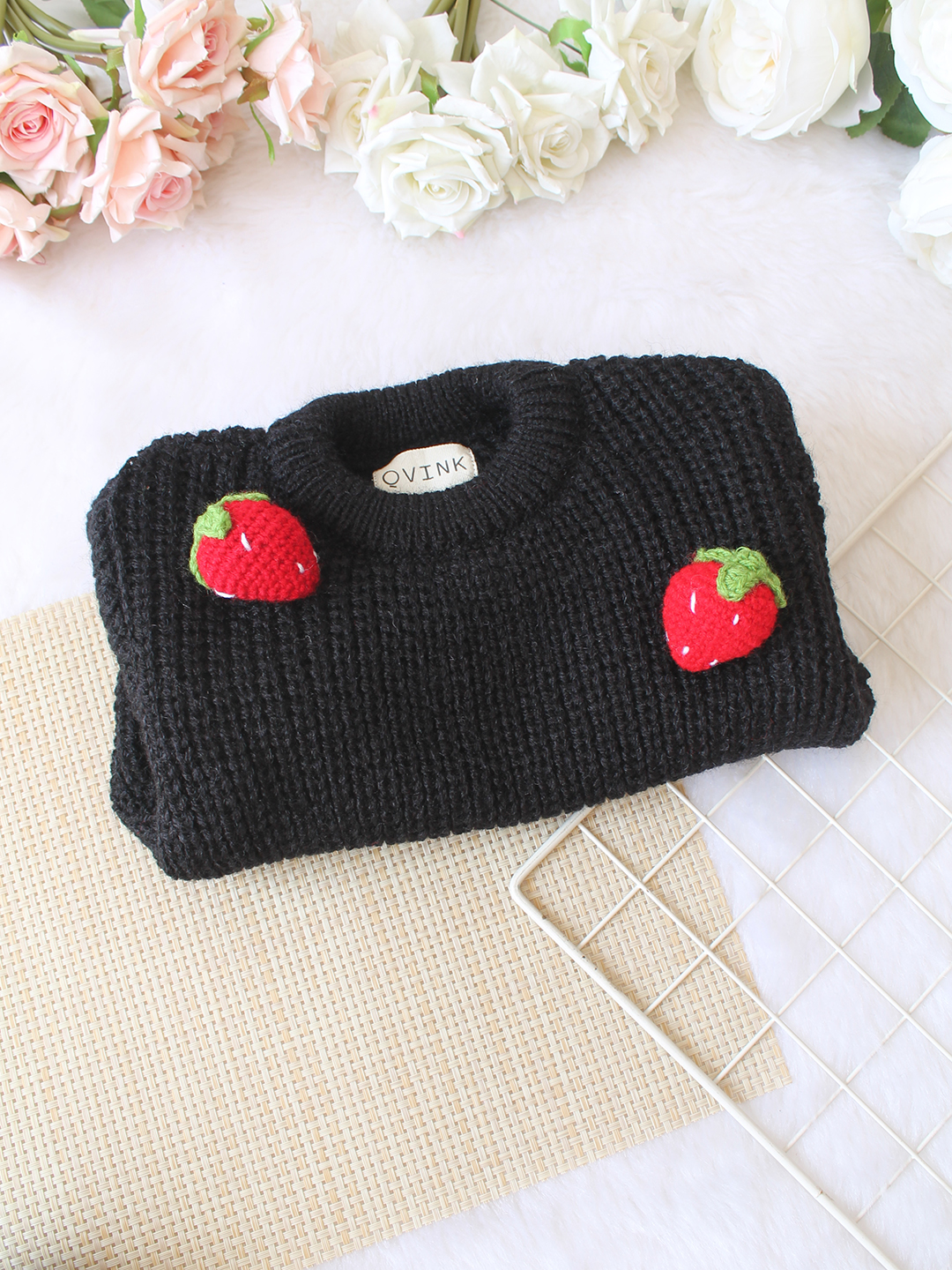Qvink Knitted Full Sleeves Strawberry Applique Detailed Sweater - Black