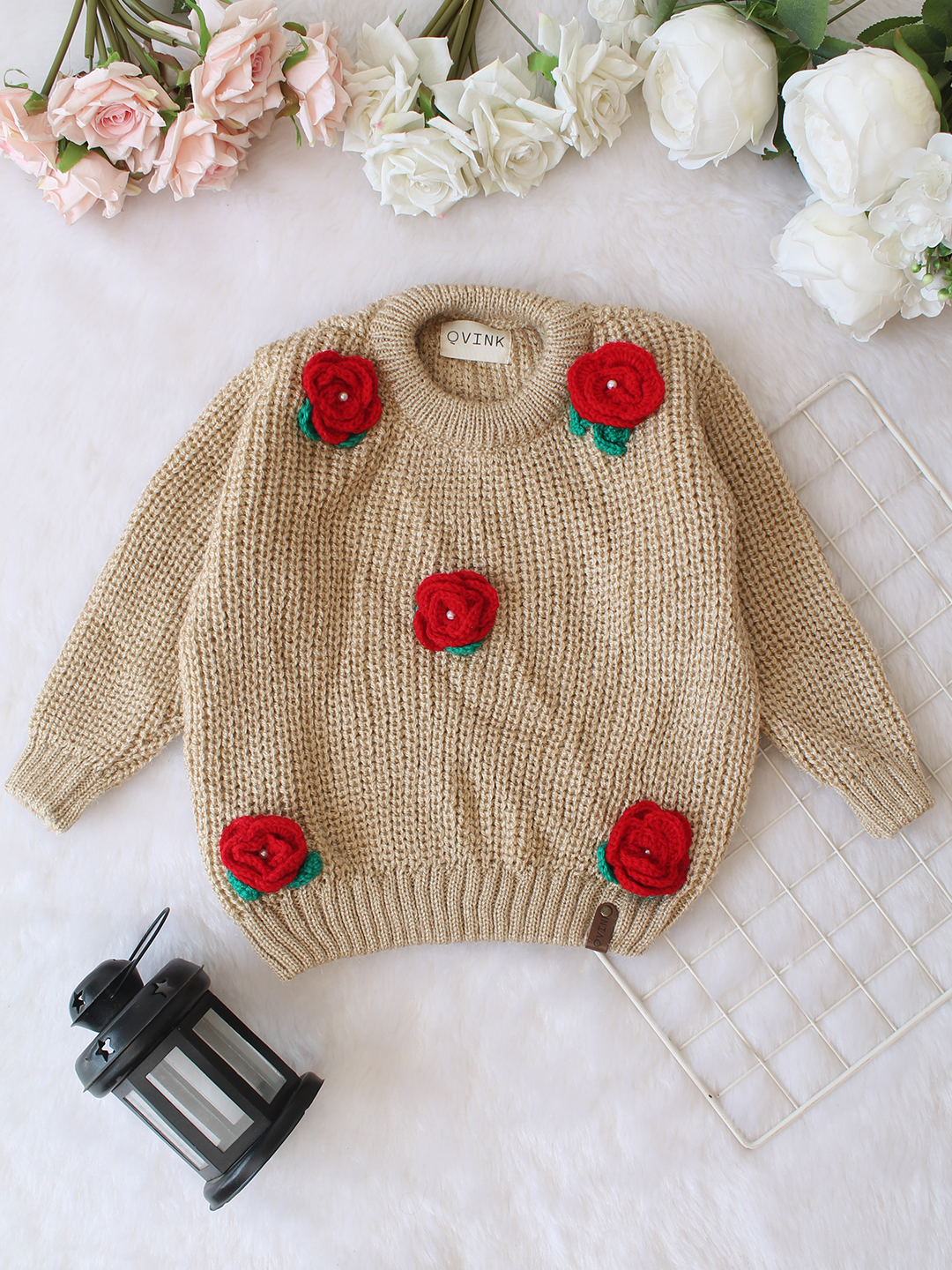 Qvink Knitted Full Sleeves Red Rose Applique Detailed Sweater - Beige