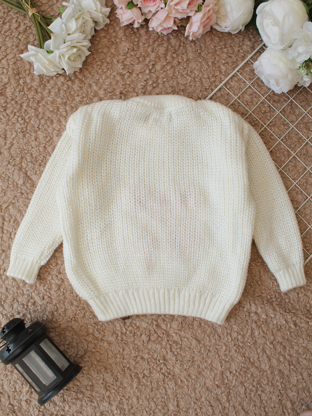 Qvink Knitted Full Sleeves Bow Embroidered Sweater - Cream