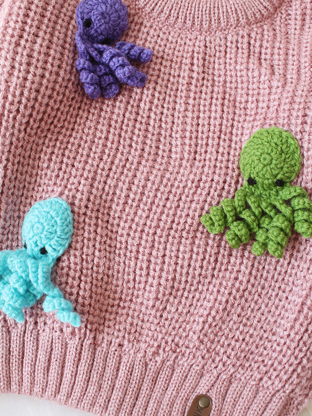 Qvink Knitted Full Sleeves Octopus Applique Detailed Sweater - Purple