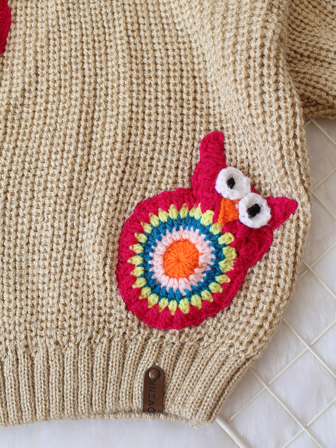 Qvink Knitted Full Sleeves Owl Applique Detailed Sweater - Beige