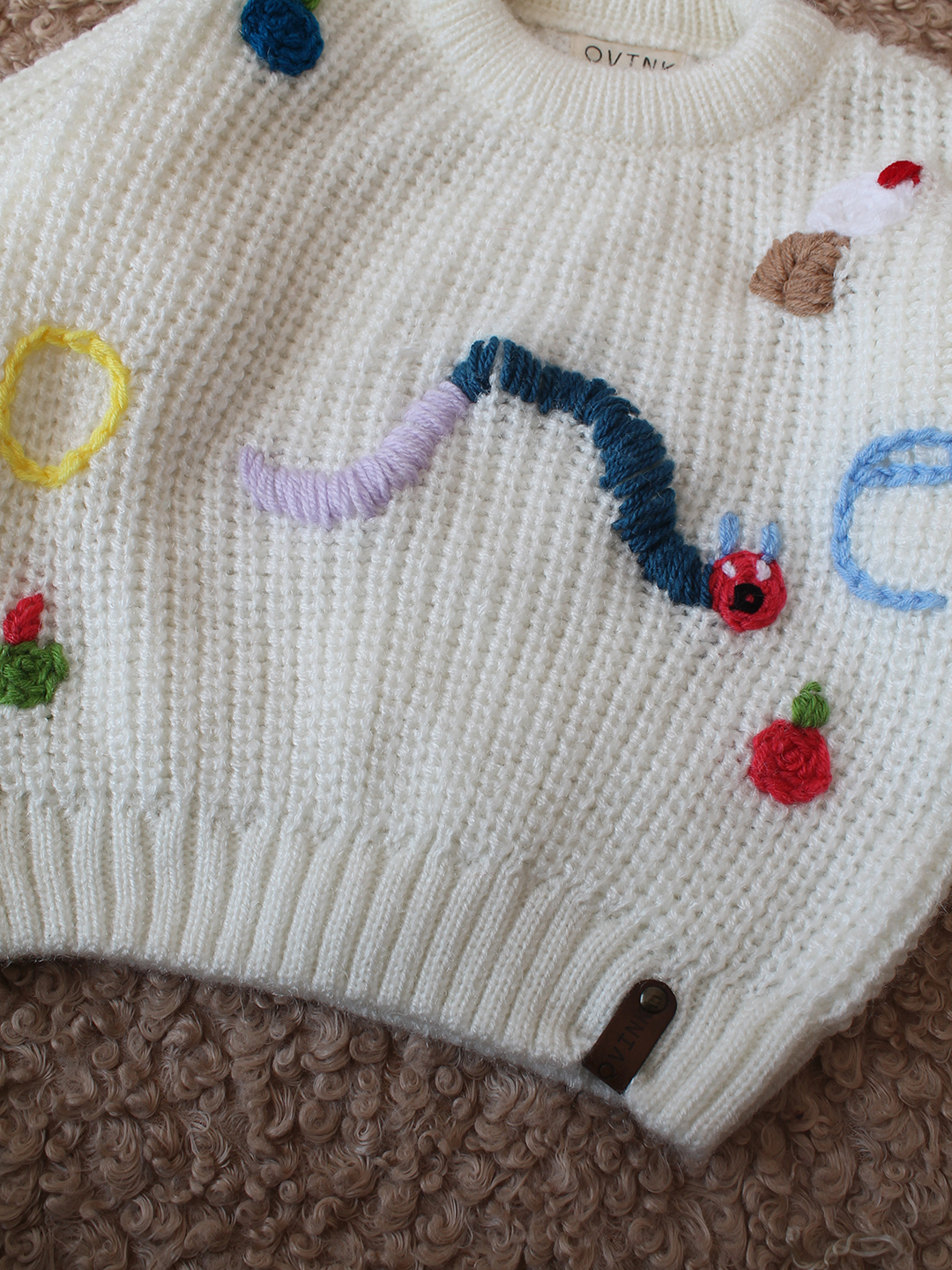 Qvink Knitted Full Sleeves Caterpillar Designed One Text Sweater - Cream