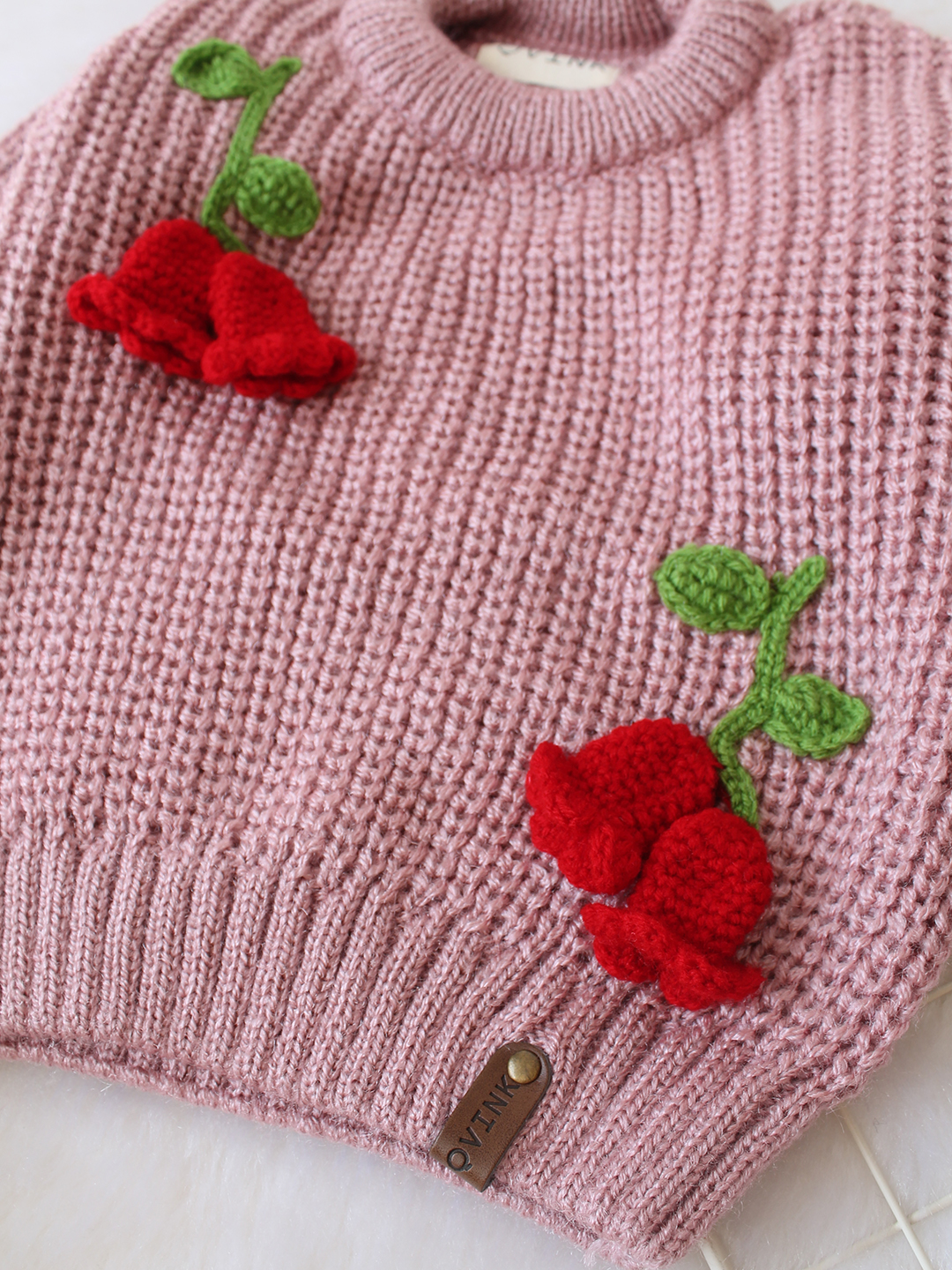 Qvink Knitted Full Sleeves Tulip Floral Applique Detailed Sweater - Purple