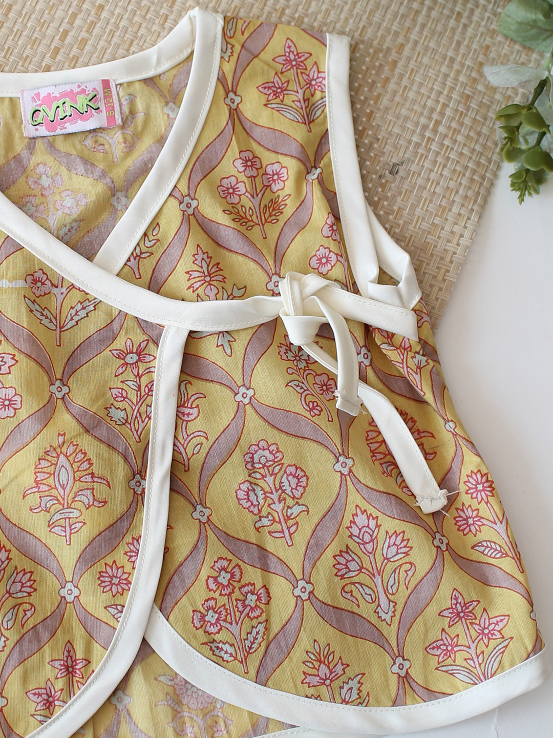Qvink Floral Printed Cotton Jhabla - Yellow