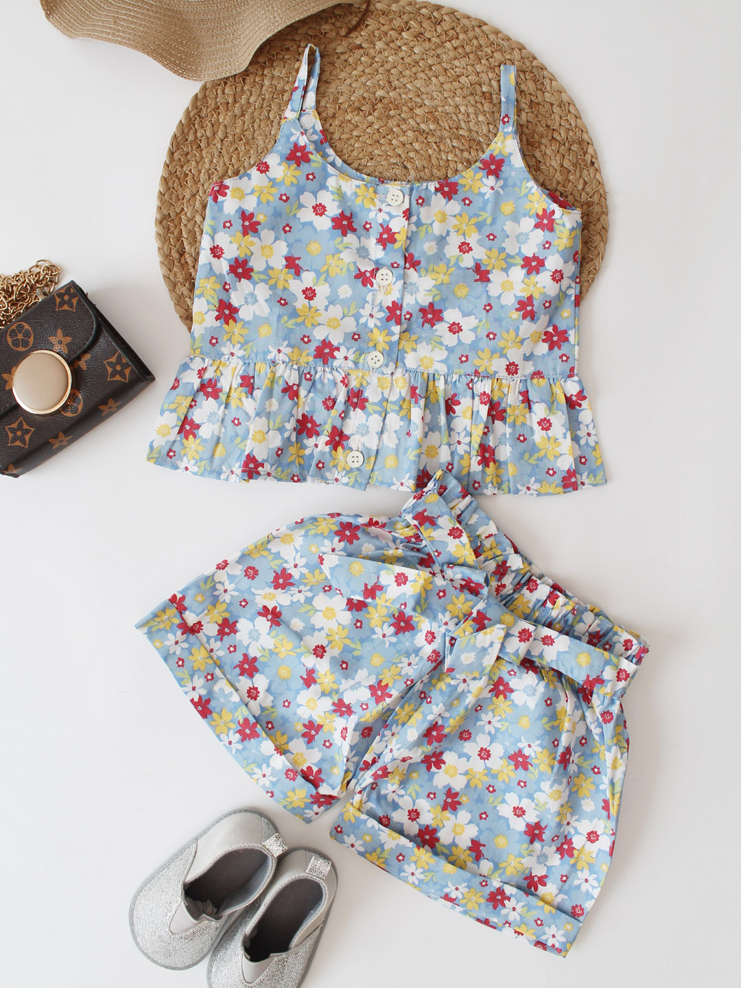 Qvink Floral Printed Sleveless Blue Co ord Set for Summer