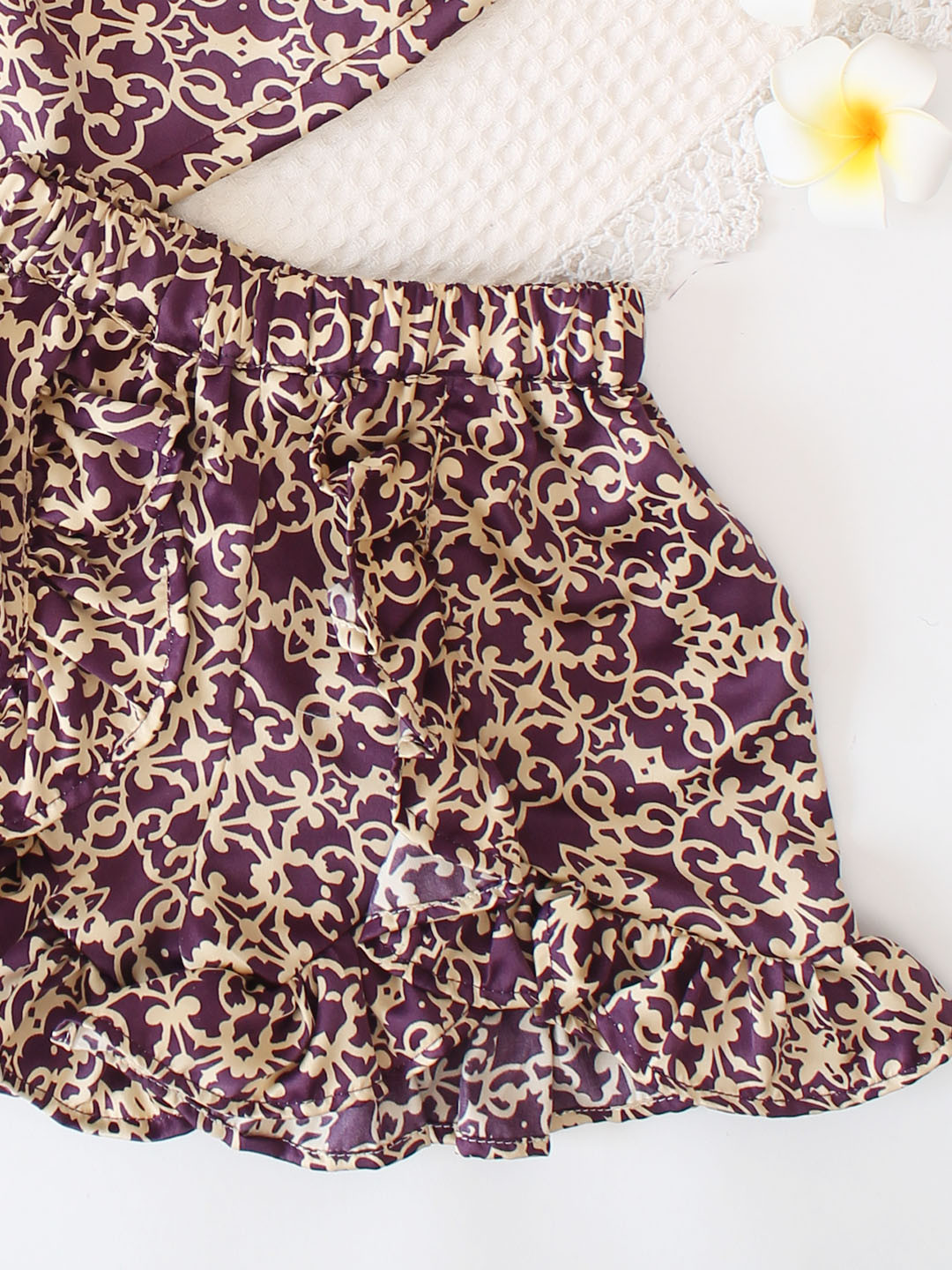 Qvink Girls Summer Co ord Set with Adjustable Neck - Purple