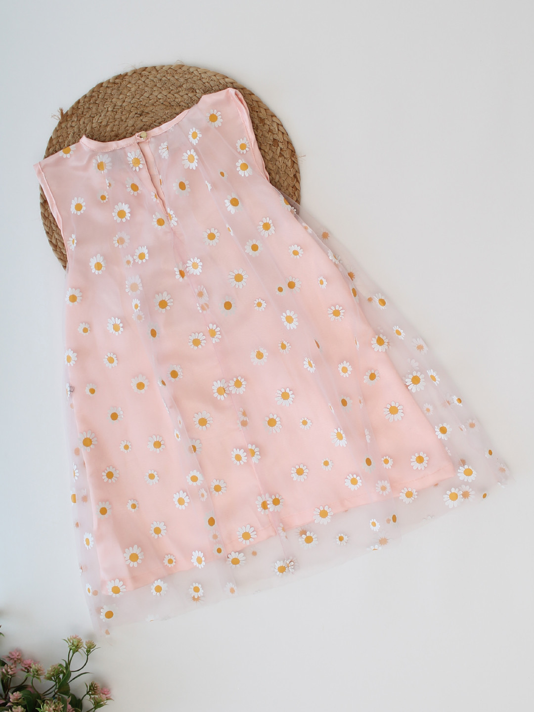 Qvink Sleeveless Daisy Printed Dress With Matching Bag-Peach