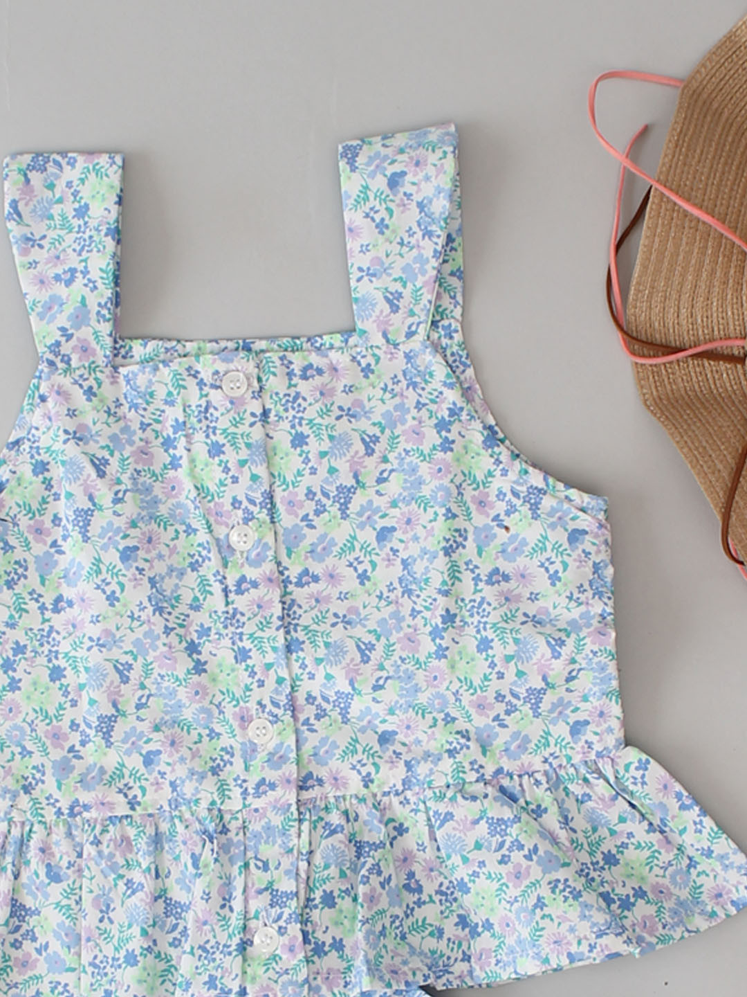 Qvink Sleeveless Floral Printed Shorts Set and Co ords-Sky Blue