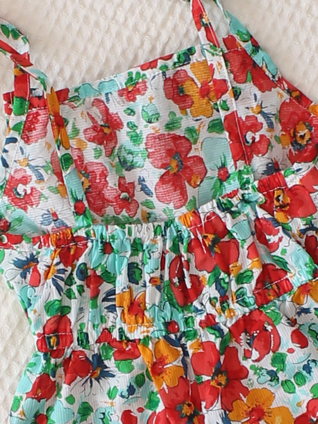 Qvink Sleeveless Floral Printed Shoulder Tie-up Jumpsuit - Red
