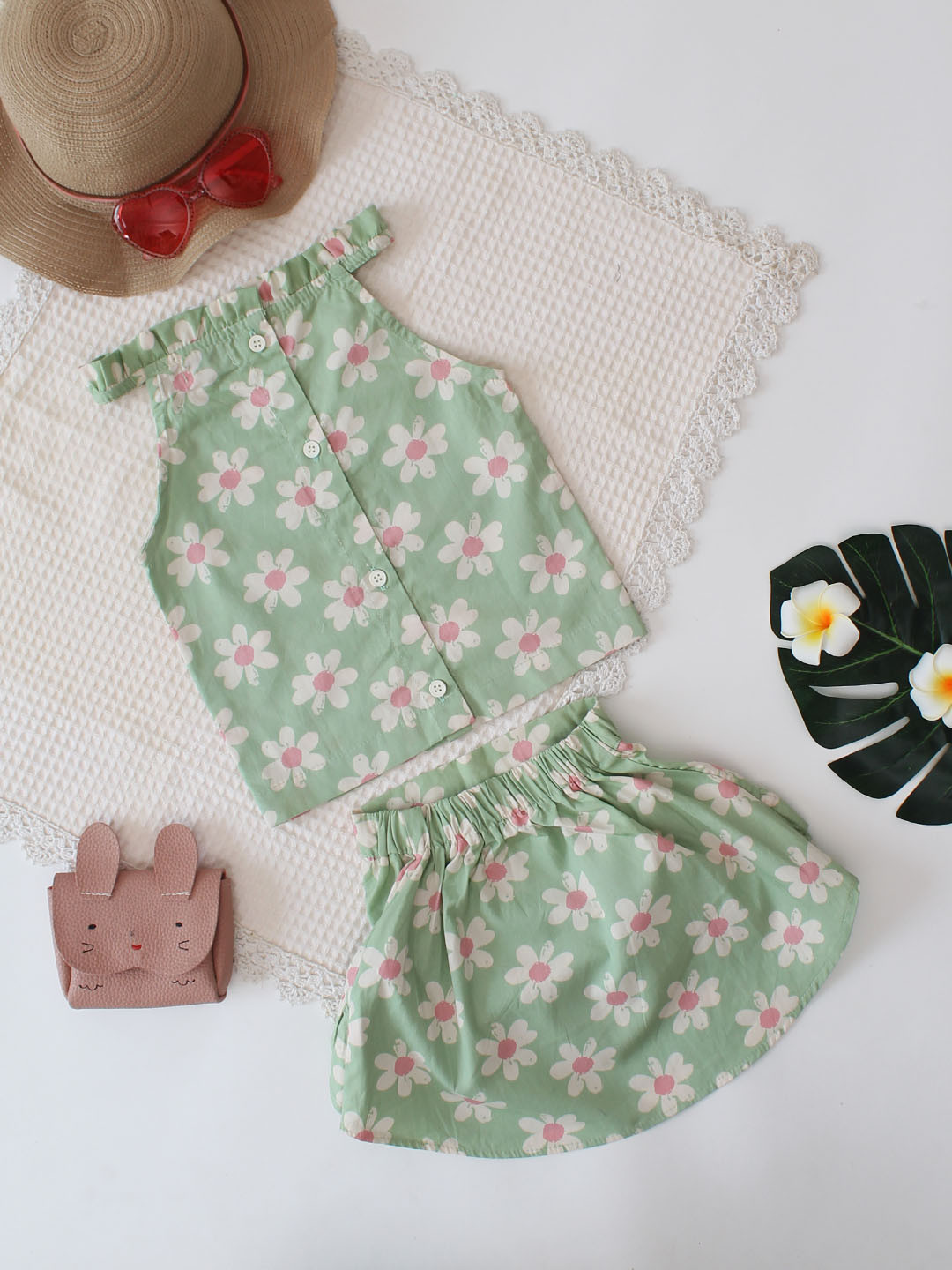Qvink Sleeveless Leaf Printed Skirt Summer Co ord Set - Green