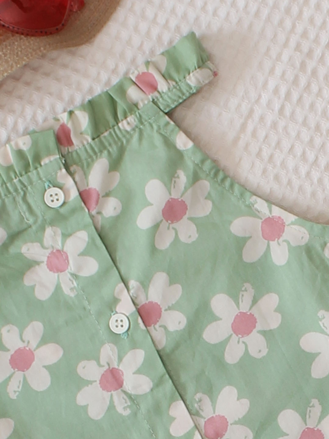 Qvink Sleeveless Leaf Printed Skirt Summer Co ord Set - Green