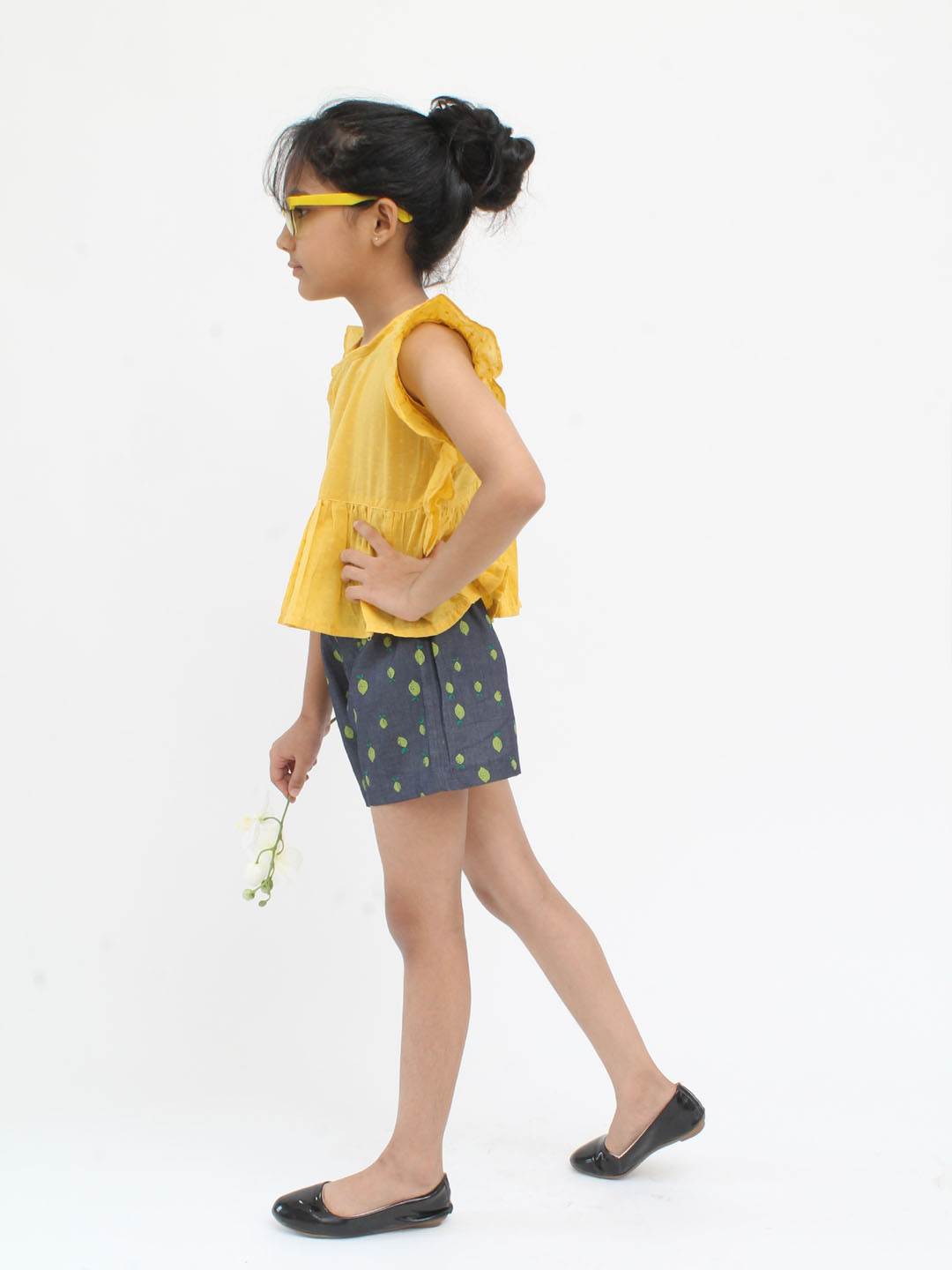 Qvink Sleeveless Self Printed Cotton Co ord Set - Yellow