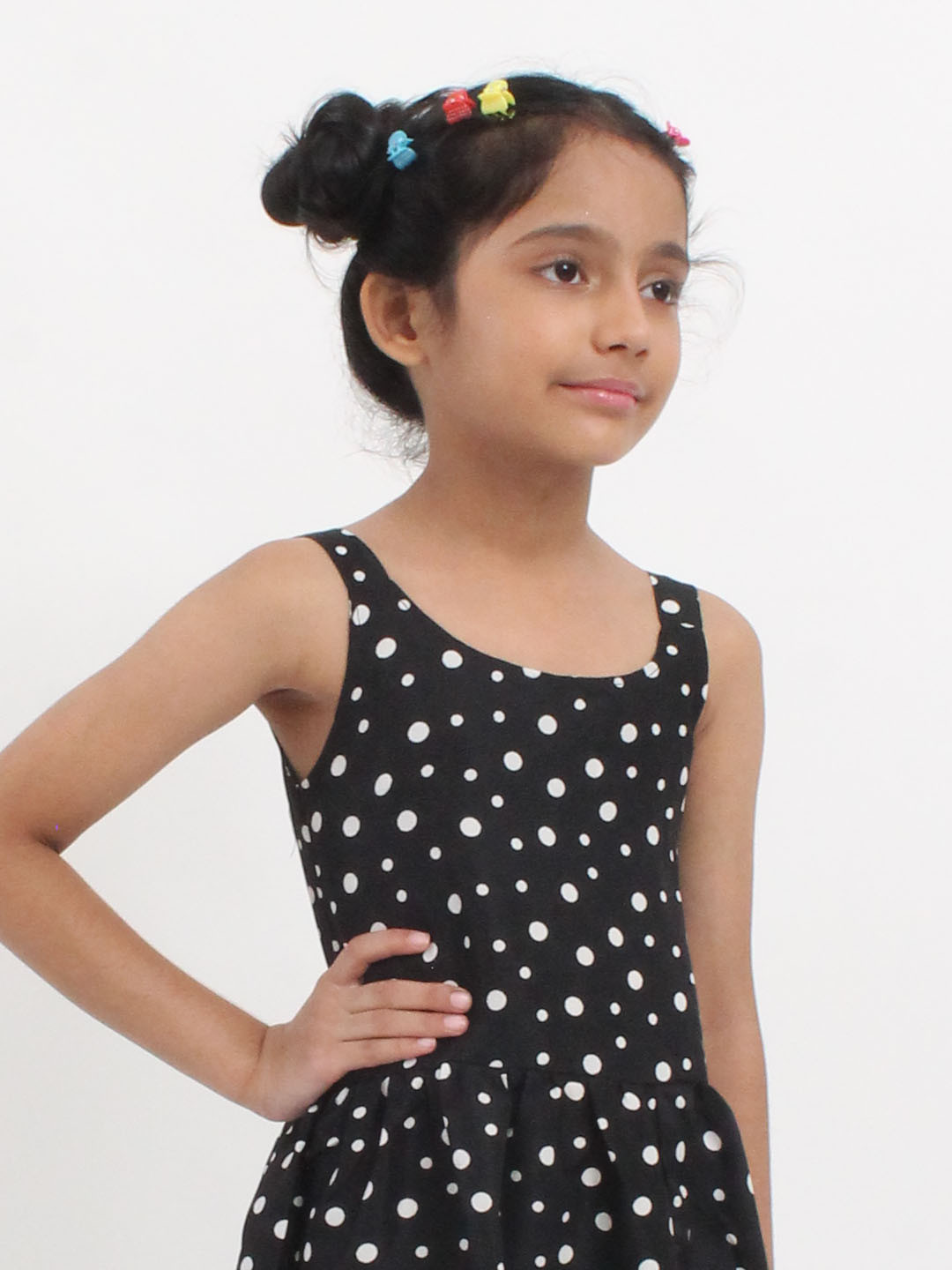 Qvink Strapy Sleeveless Polka Dot Printed Crepe Dress- Black