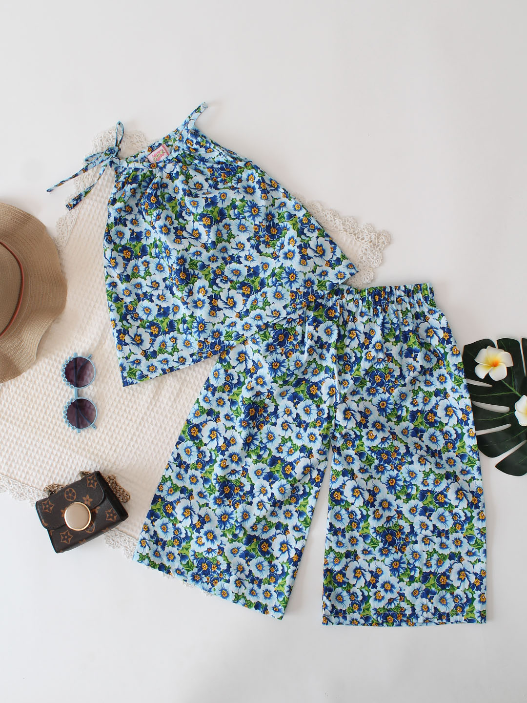 Qvink Summer Co ord Set with Side Tie-up Top for Girls - Blue