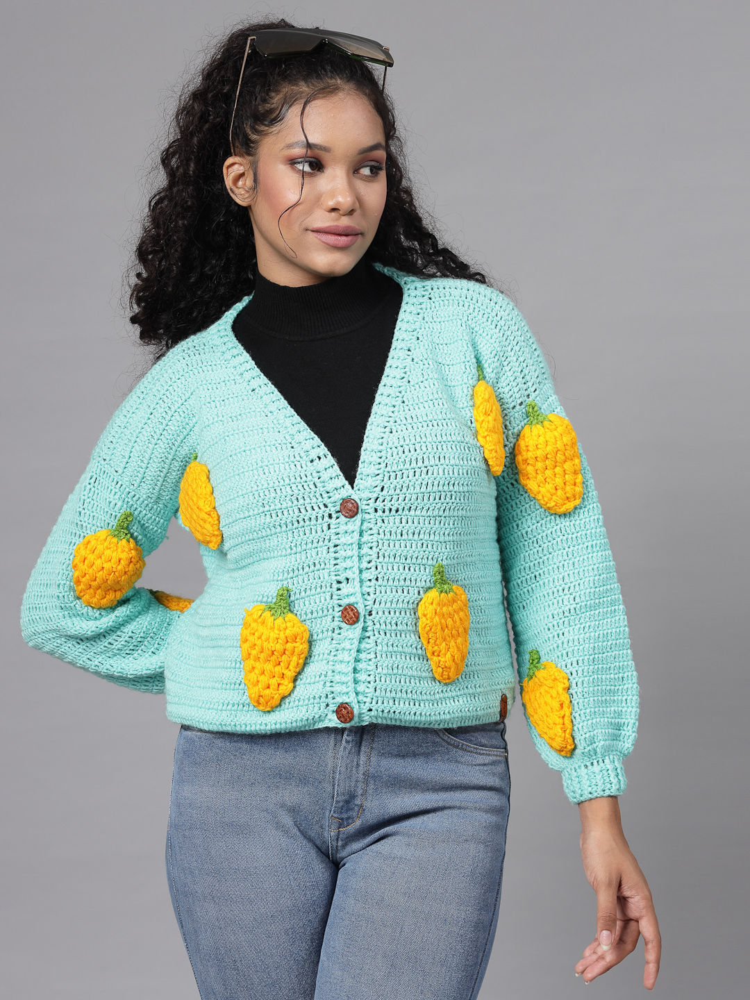 Strawberry Chunky Crop Cardigan for Women - Cream