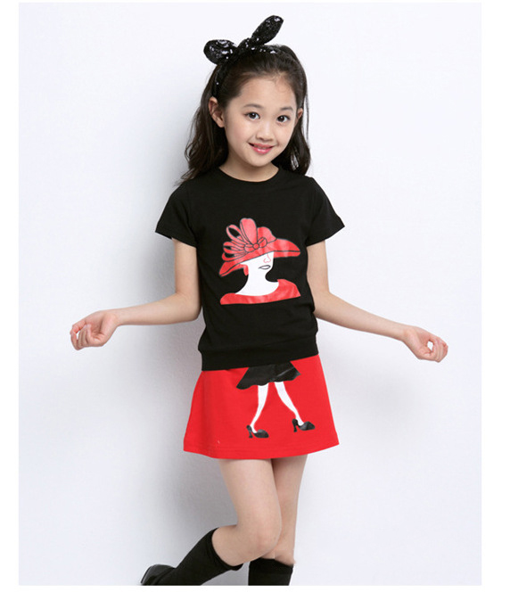 Stylish Top and Skirt Set