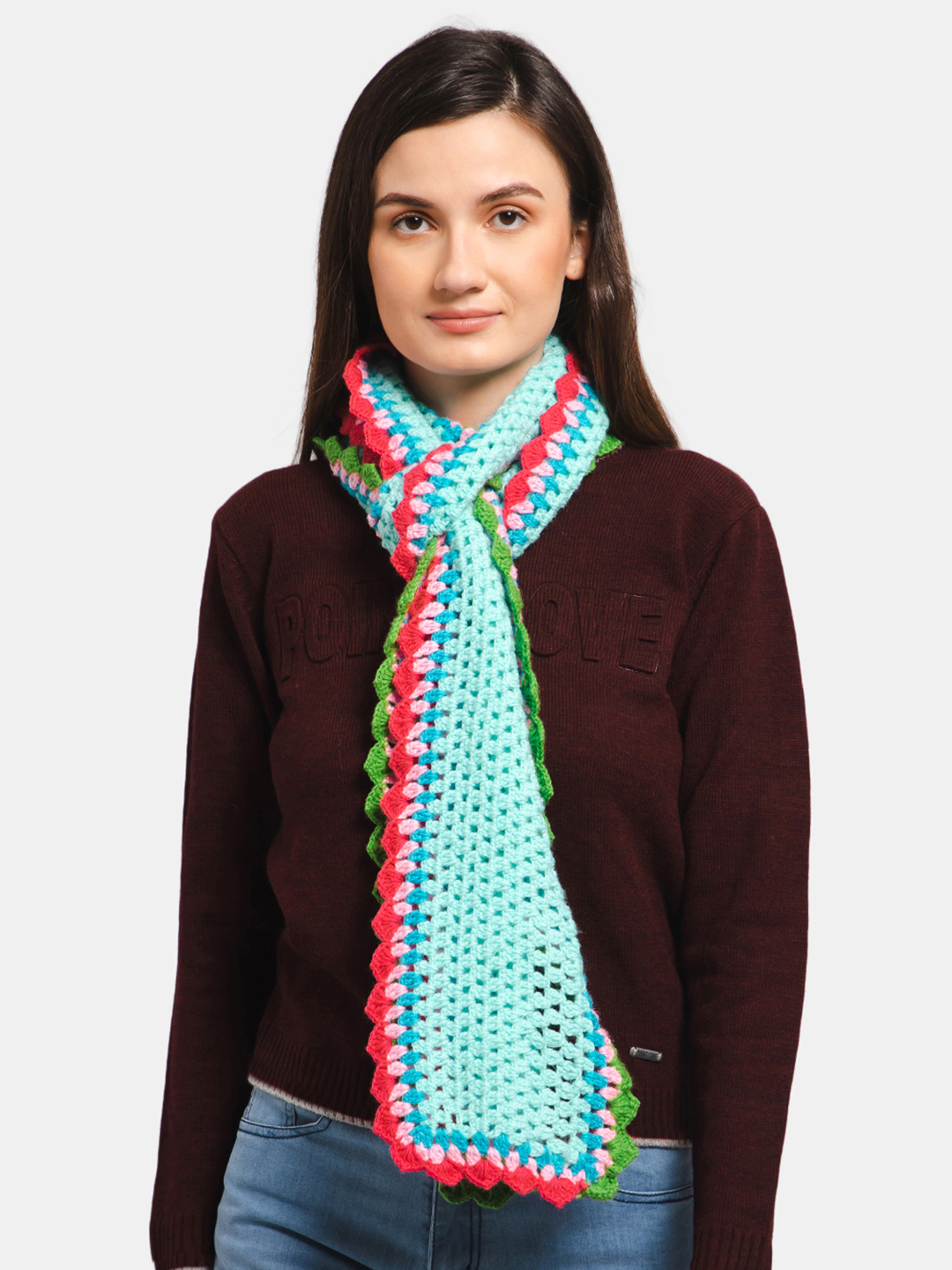 Stylish Warm Muffler with Scalloped Border - Multi