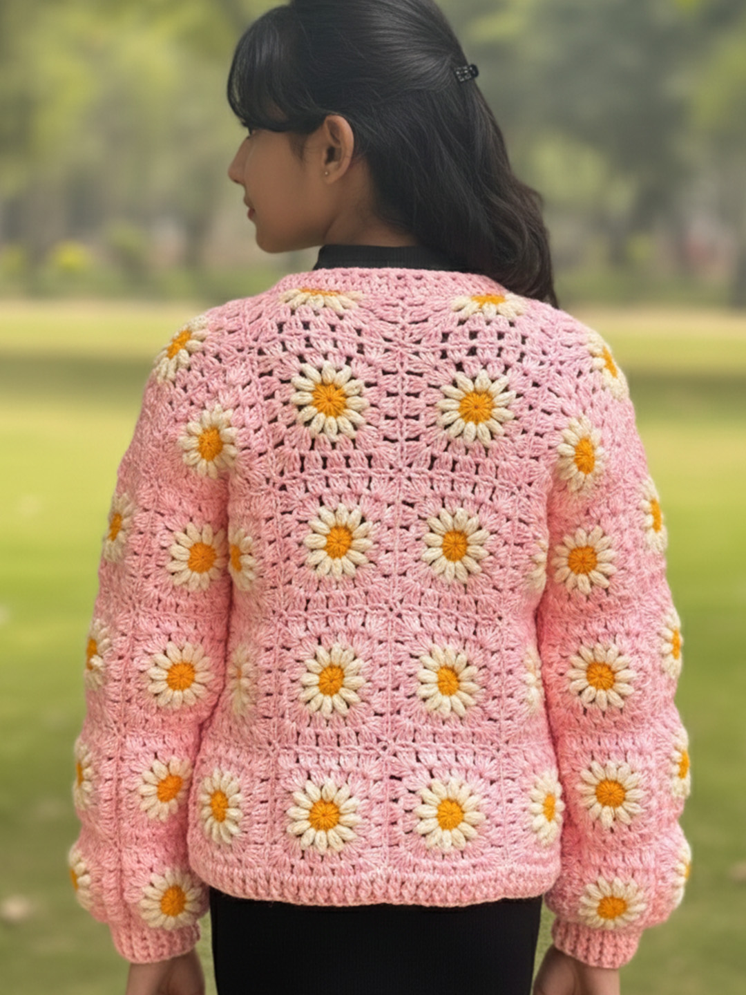 Woonie Handknitted Full Sleeves Daisy Floral Detailed Cardigan - Pink