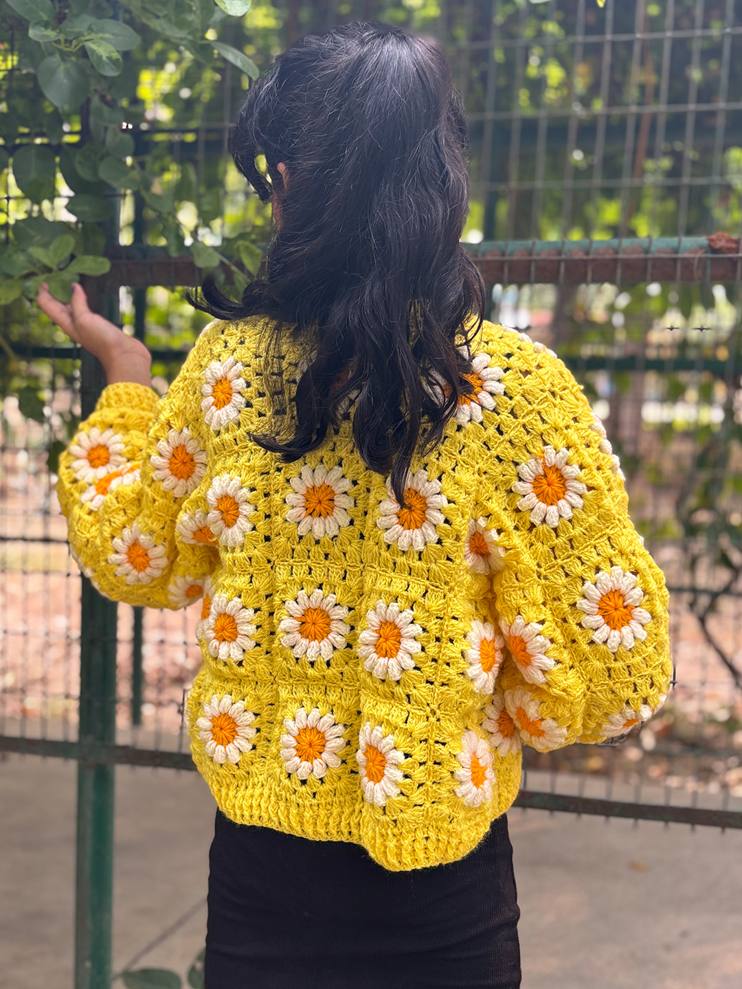 Woonie Handknitted Full Sleeves Daisy Floral Detailed Cardigan - Yellow